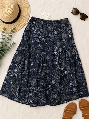 NWT Banana Republic Navy Floral Tiered Cotton Skirt Size M